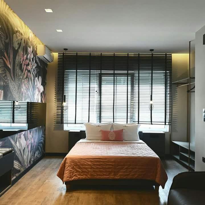 Avenue Luxury